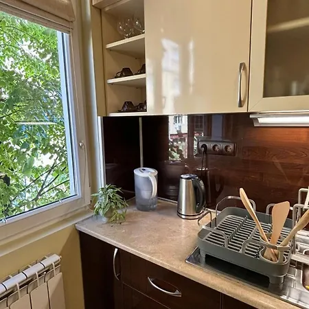 Apartment Quiet 2 Bedrooms Downtown *
